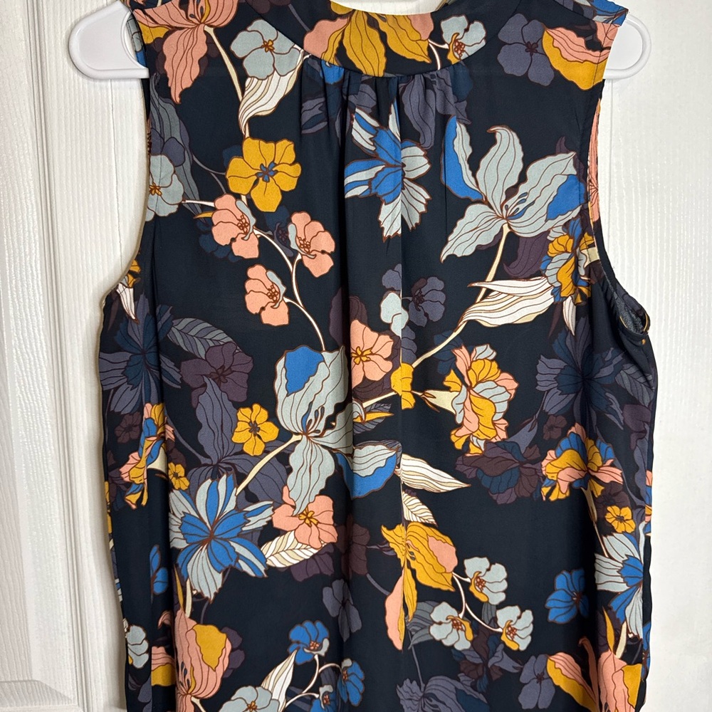 Floral Sleeveless Top - Multicolor